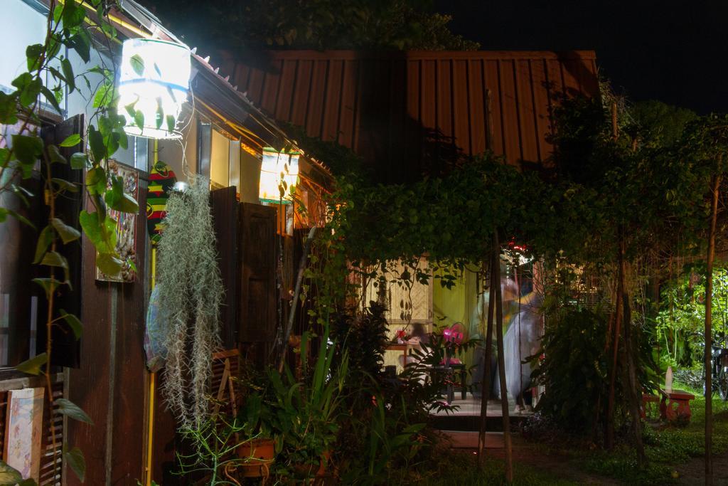 Sook Jai Guest House Chiang Rai Exterior foto